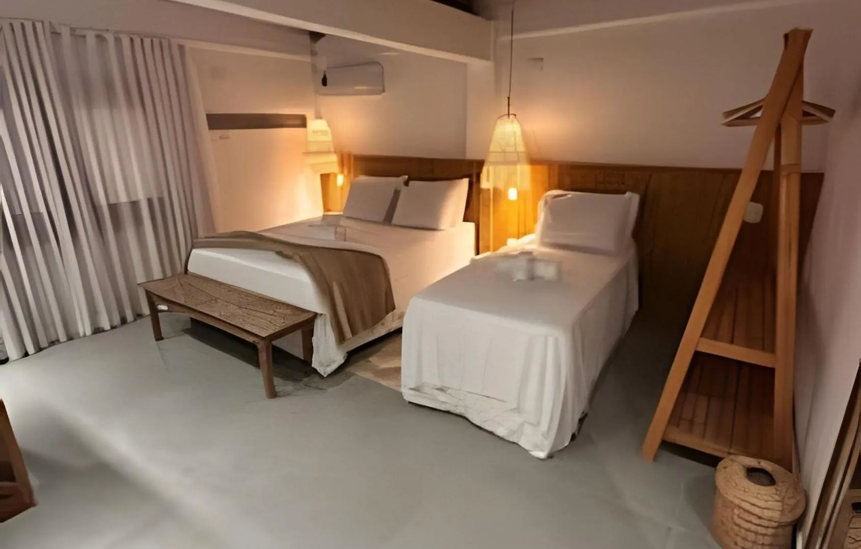 Dom wakacyjny Villa Mucuge|4 Suites C/ Jacuzzi Porto Seguro